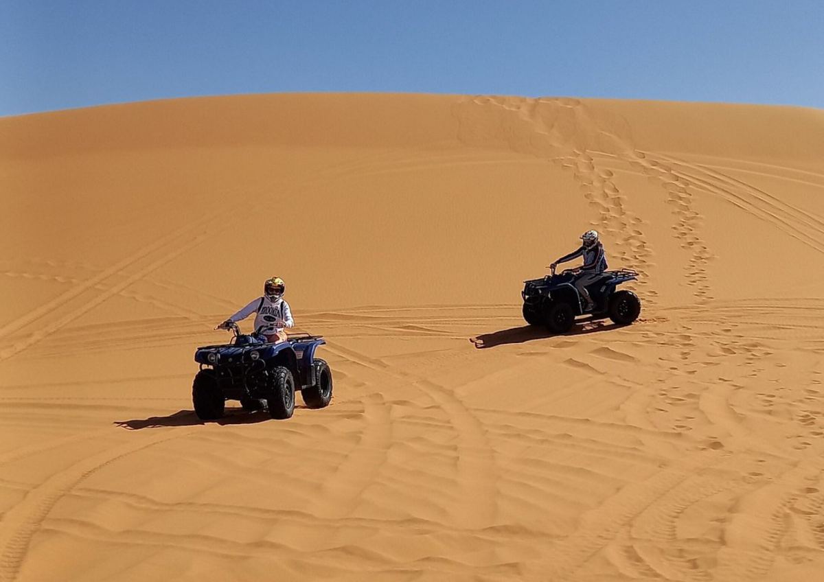 4x4 desert tours Morocco navigating remote Sahara pistes and sand sea crossings with Atlas Elite Tours